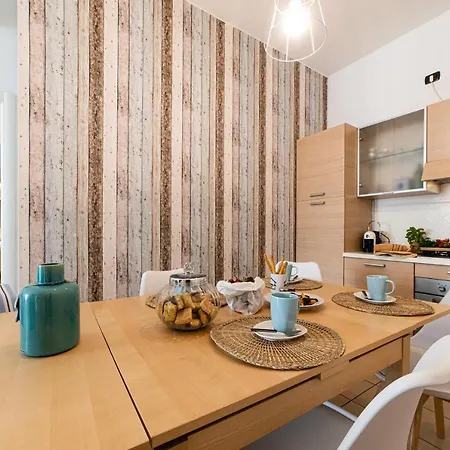 4 Family Baviera 24 Daire *
